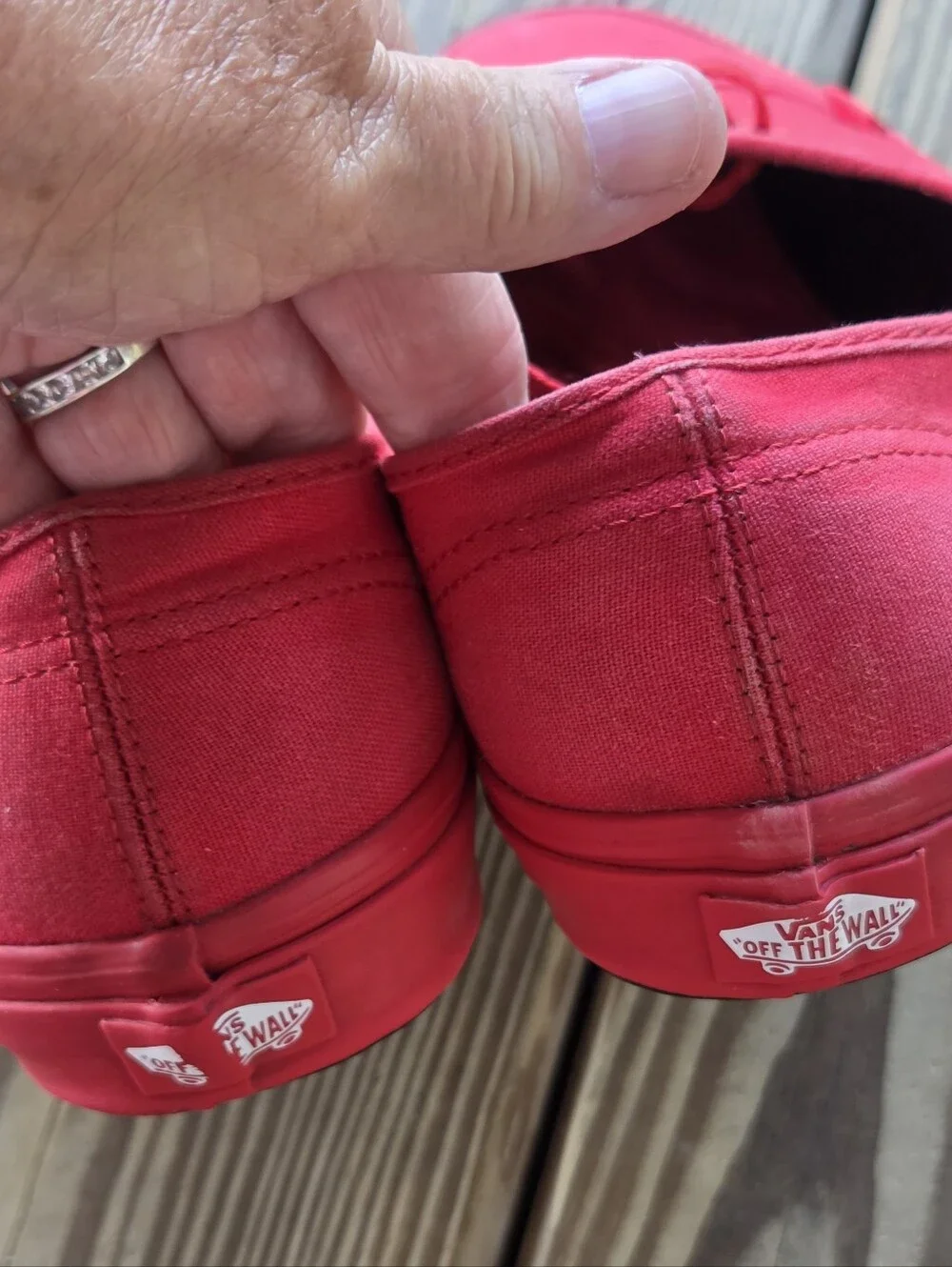 Vans Authentic 